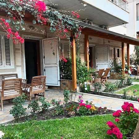 Guest Room Angolo Toscano Vlorë Eksteriør billede